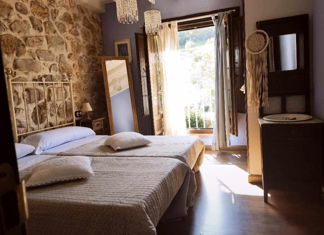 Villa La Gesta Picos De Europa à Poo  Extérieur photo
